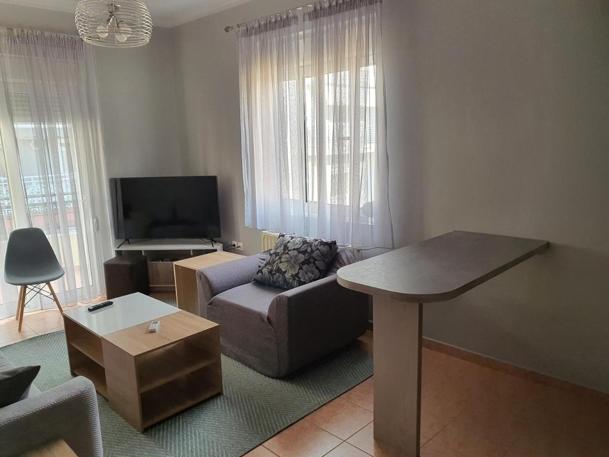 Theos Apartment Alexandroupoli Exterior photo