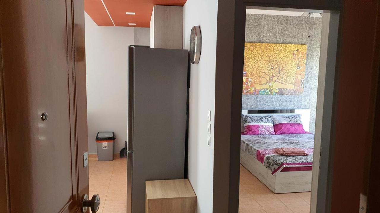 Theos Apartment Alexandroupoli Exterior photo